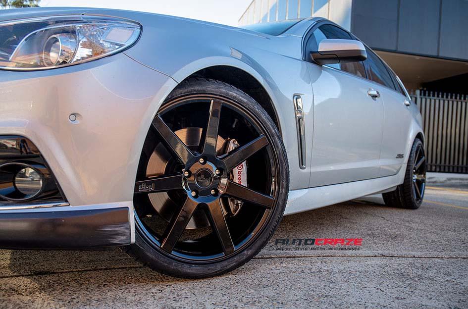 HOLDEN-COMMODORE-VERONA-GLOSS-BLACK